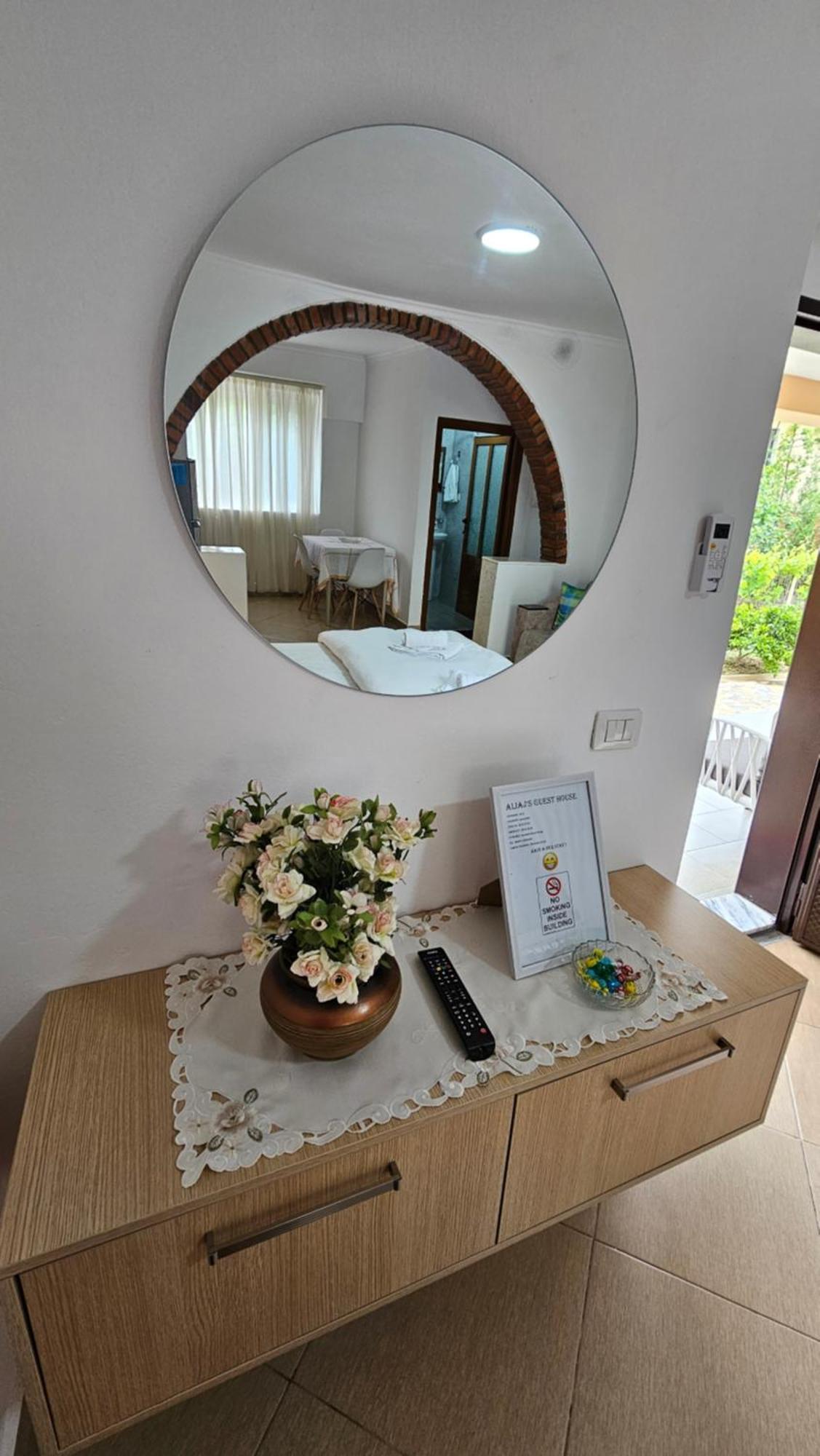 Aliaj Guest House 培拉特 外观 照片