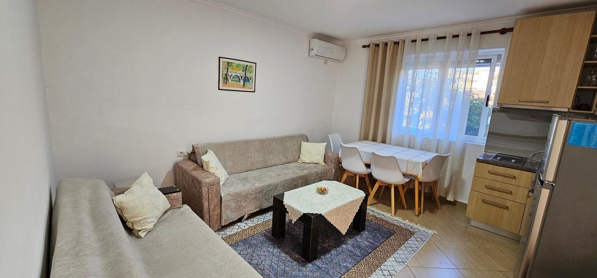 Aliaj Guest House 培拉特 外观 照片
